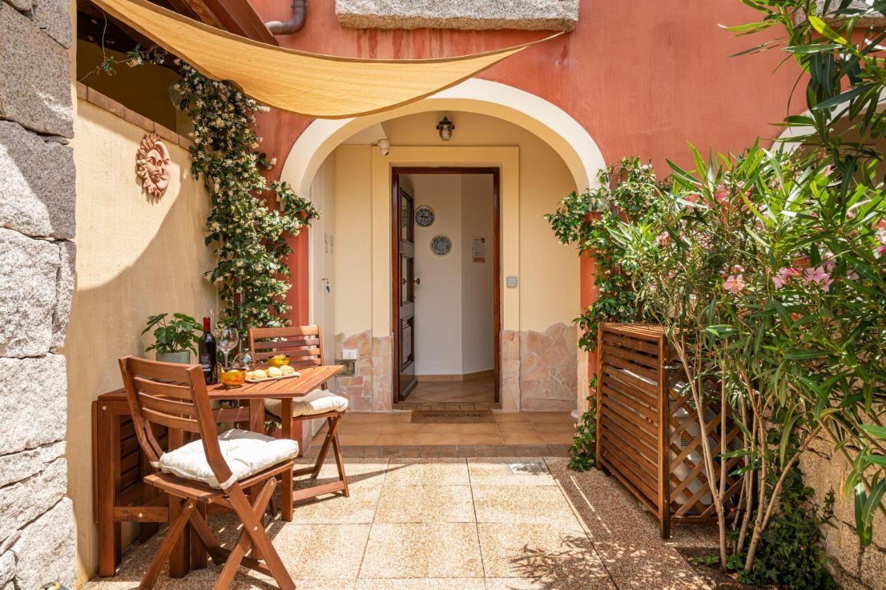 Casa Vacanze Raggio Di Luna Villasimius Ngoại thất bức ảnh