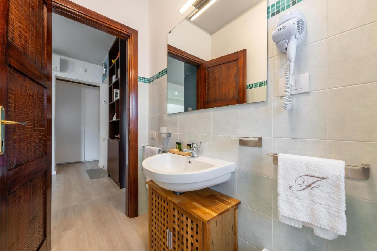 Casa Vacanze Raggio Di Luna Villasimius Ngoại thất bức ảnh
